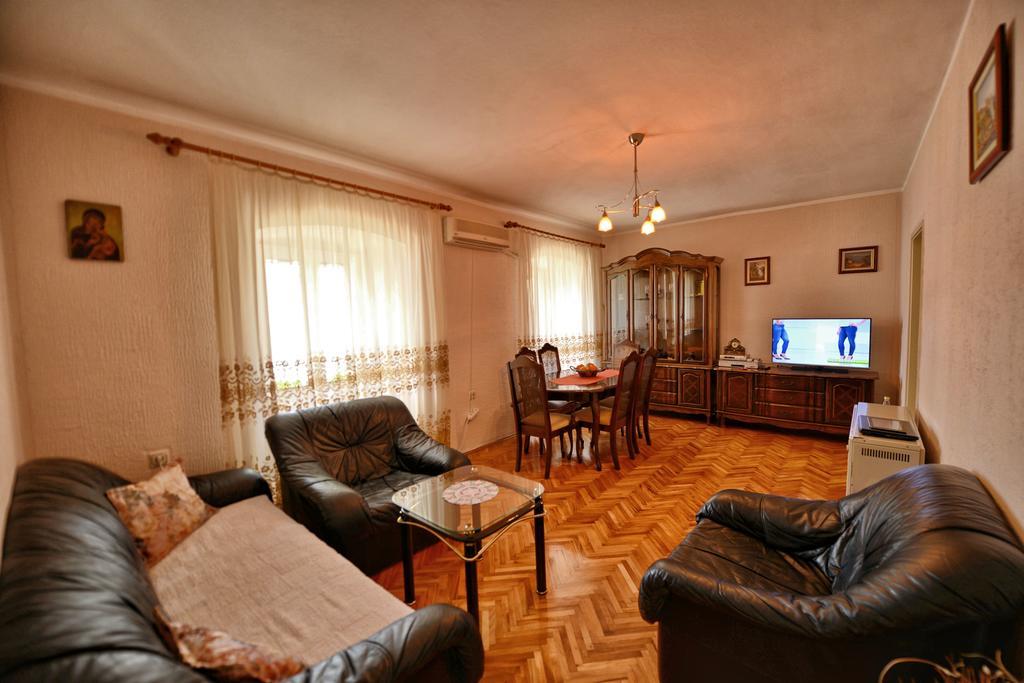 Apartments Goran コトル 部屋 写真